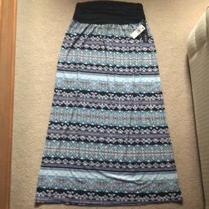Apt 9 Maxi Skirt, Size XL, NWT.